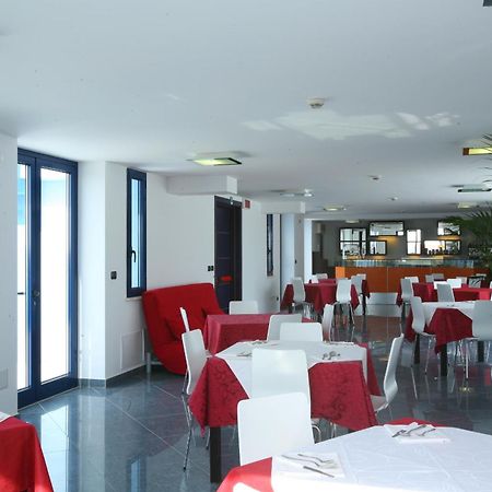 Blu Residence - Hotel Nel Salento Casarano Buitenkant foto